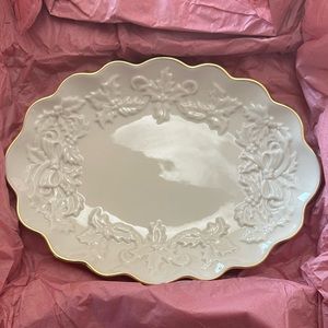 Lenox China Holiday Hostess Collection Christmas Oval Plate  ORIGINAL BOX